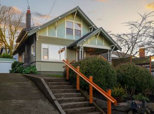 2935 Mayfair Ave N, Seattle, WA 98109