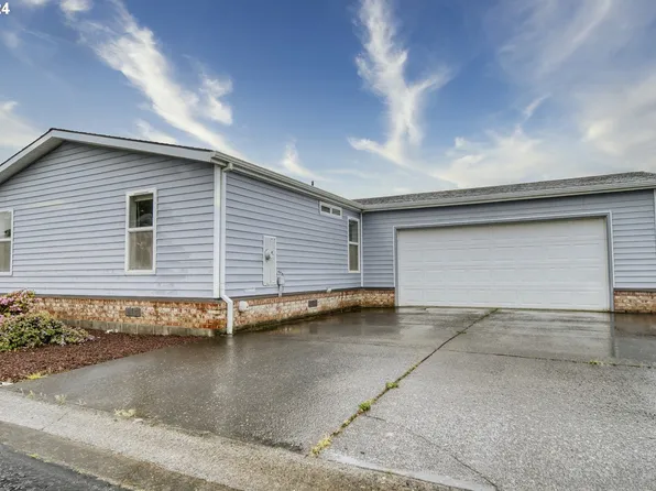 51415 SE Springlake Loop #114, Scappoose, OR 97056