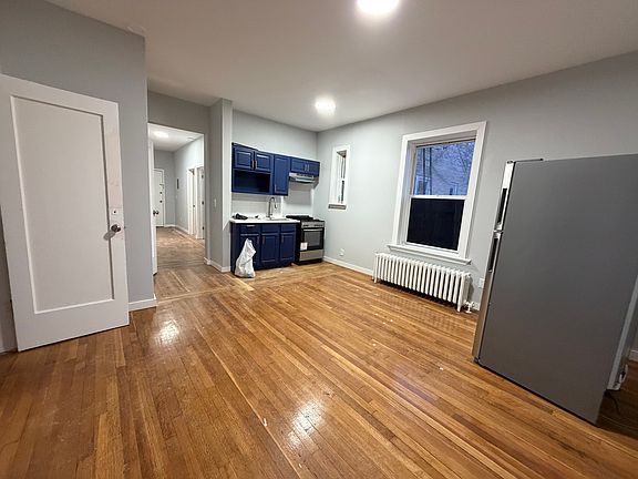 5th image of 515 W 7th St APT 405