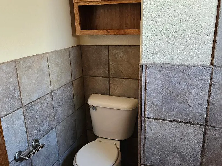 115 Hanks Dr #2 — Photo 8