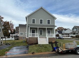 11 Topside Cir, Staunton, VA 24401