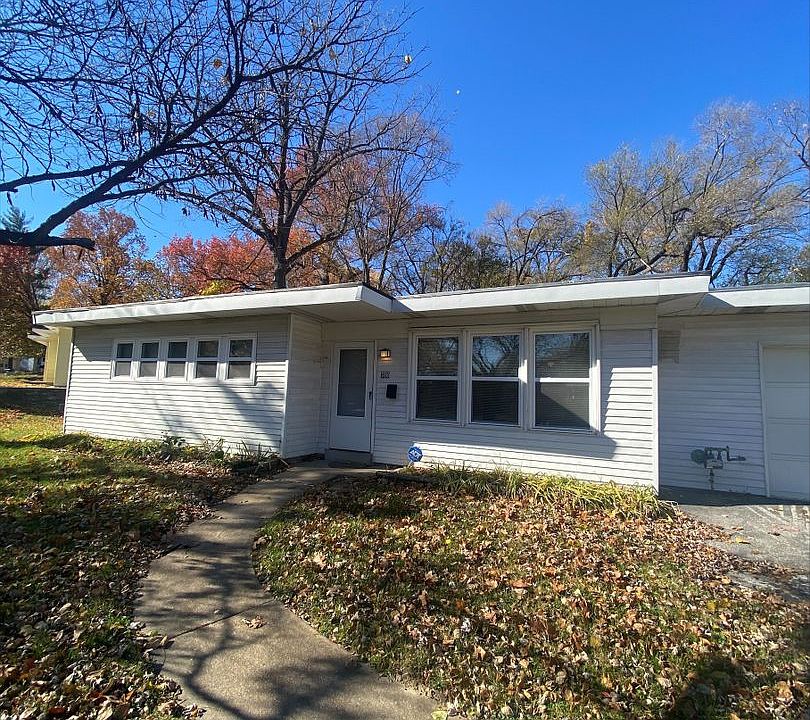 1st image of 38 Marquette Dr