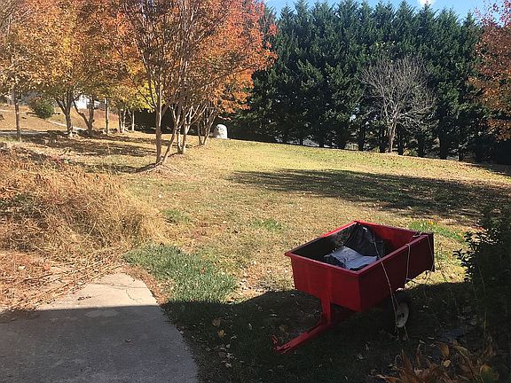 3rd image of 174 Peaceful Orchard Dr