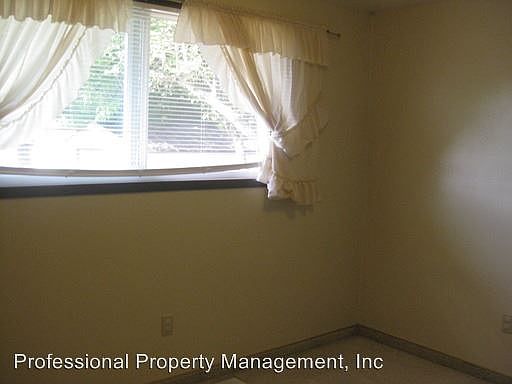 5th image of 1739 S 12th St W