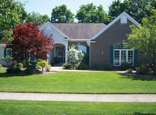 43 Manitoba Woods Ln, Spencerport, NY 14559