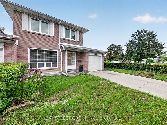 3rd image of 95 Tineta Cres