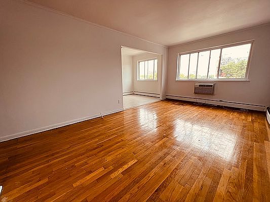 1st image of 21-14 21st St