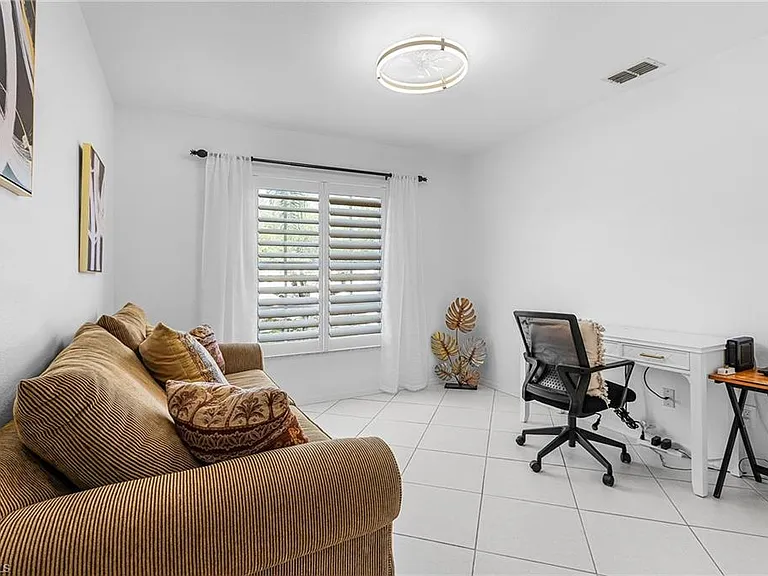 760 Wiggins Lake Dr #206 — Photo 23