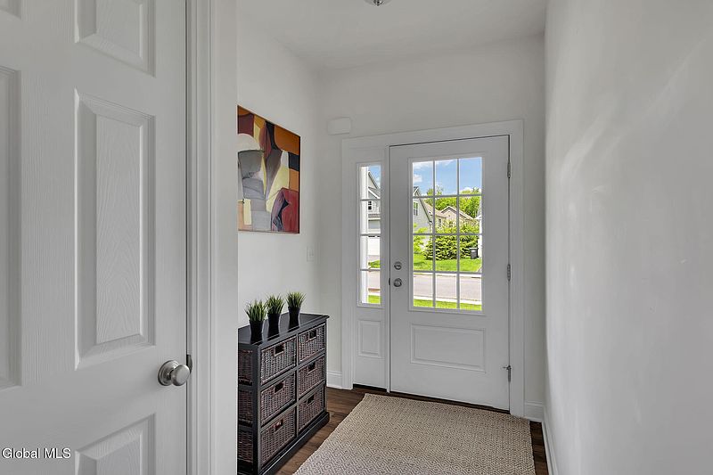 4th image of 17 Timber Creek Drive