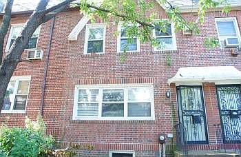 1st image of 6644 Booth St