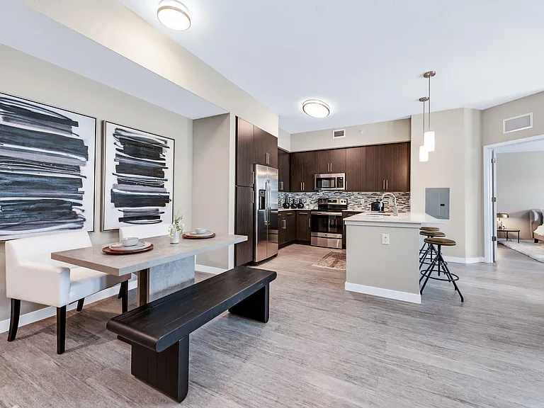 Legacy Gateway Apartments — Photo 6