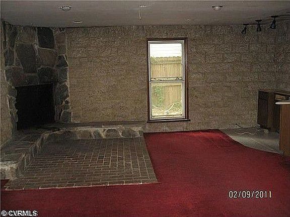 3rd image of 409 W 30th St