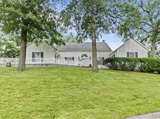 110 Fullerton Rd, Swansea, IL 62226