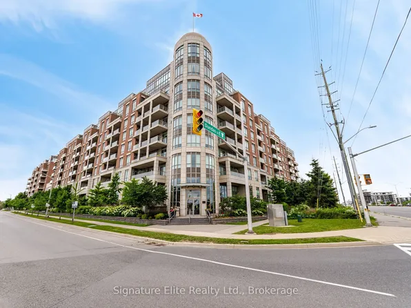 2480 Prince Michael Dr #428, Oakville, ON L6H 0H1