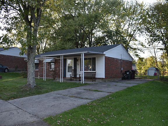 2nd image of 19 Plymouth Ln