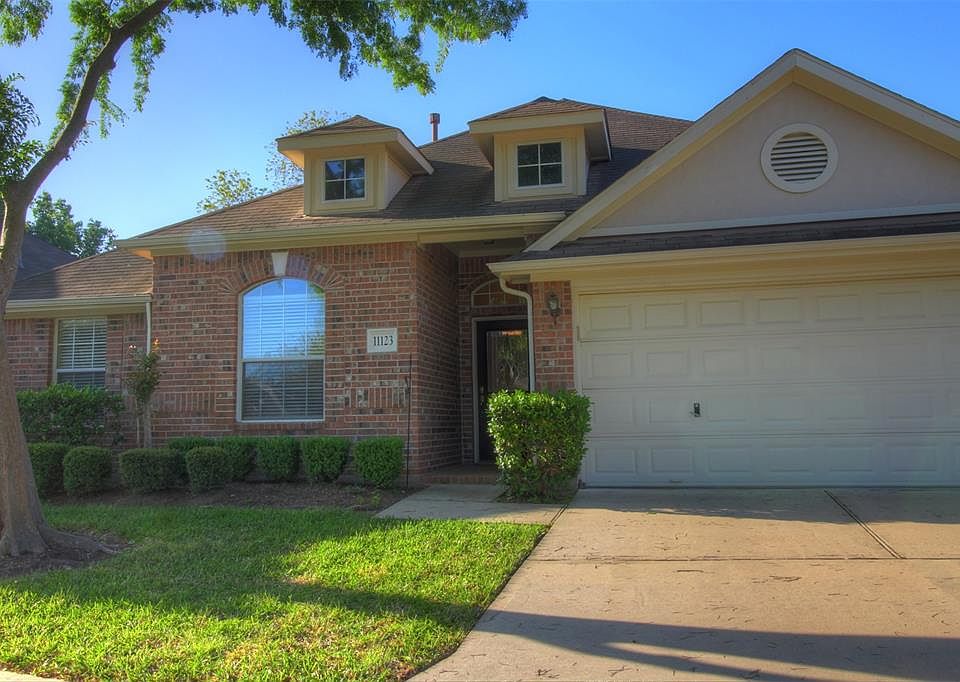 1st image of 11123 Creekline Meadow Ct