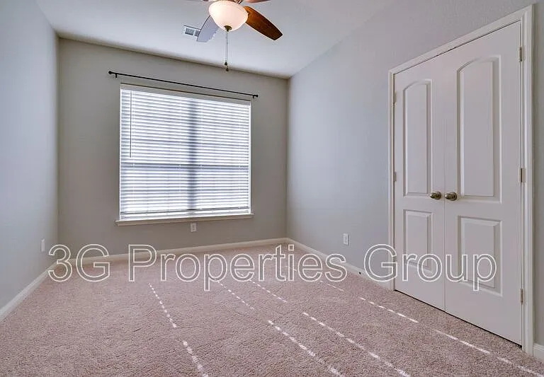 5301 Zara Dr — Photo 4