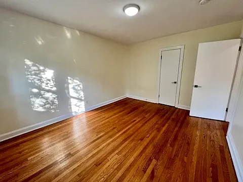 4564 Macarthur Blvd NW #201 — Photo 16