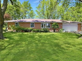 310 E Franklin St, Fisher, IL