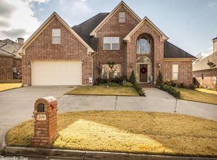 208 Hidden Valley Loop, Maumelle, AR 72113