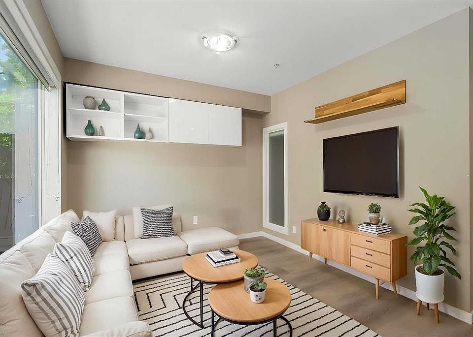 1st image of 93 W 34th Ave SW #316