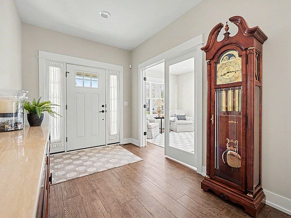 5th image of 7864 Whistle Creek Ct SW #15