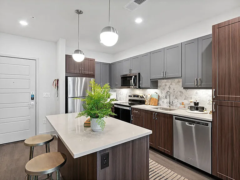 The Belhaven Apartments — Photo 3