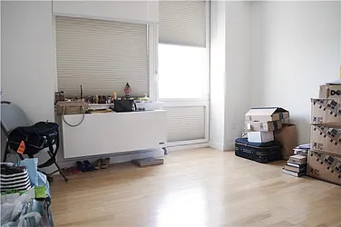 Rented by Space Marketing Shop