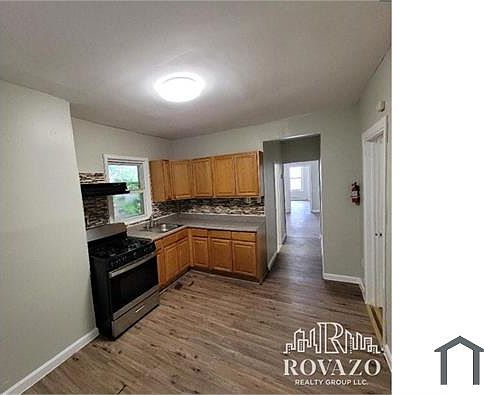 1st image of 449 S 12th St #1