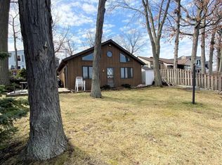 315 Bernice Ave, Rome City, IN 46784