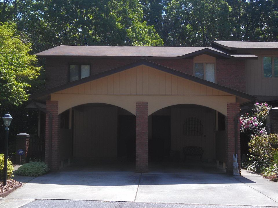 1st image of 841 Coventry Ln
