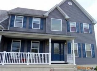 6320 Hunsicker Rd, New Tripoli, PA 18066