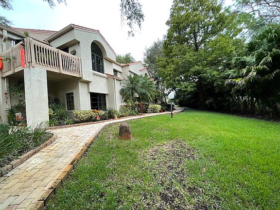 5th image of 346 Los Prados Dr