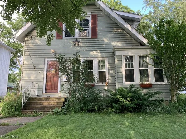 1733 10th St, Cuyahoga Falls, OH 44221