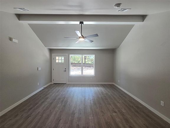 2nd image of 1304 E Margaret St
