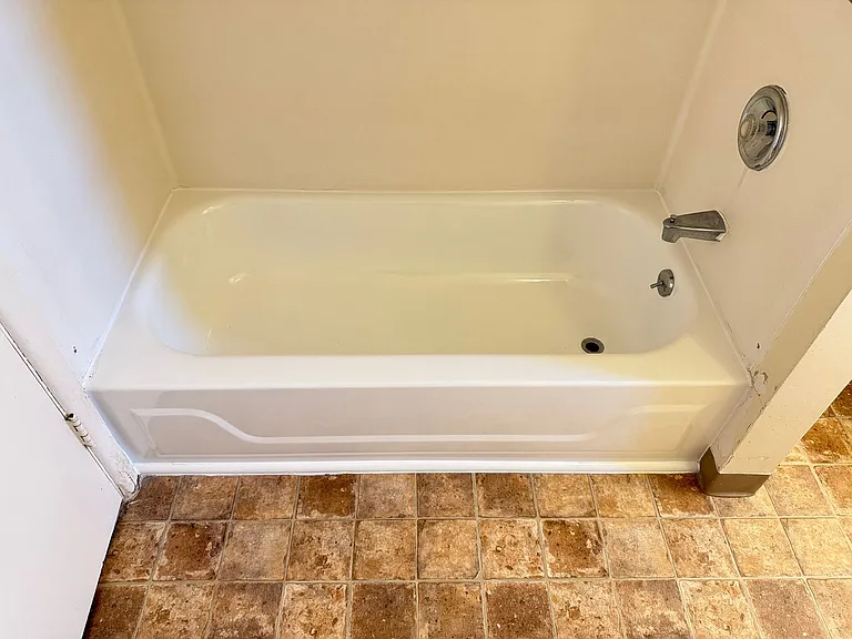 1670 Escalante St — Photo 39