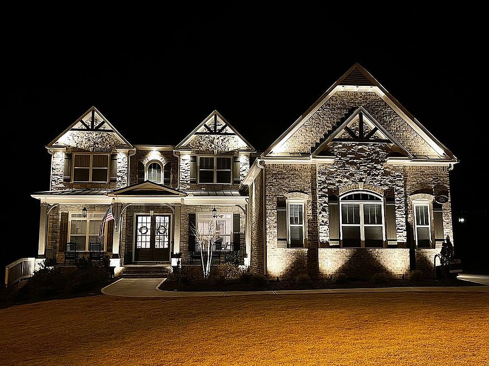 2nd image of 904 Hunter Way