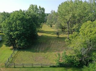 923 Seneca Creek Rd, Buffalo, NY 14224