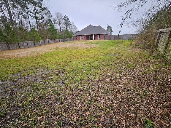 2nd image of 165 James Dr