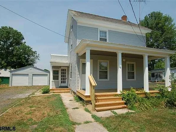 28 Franklin St, Cedarville, NJ 08311