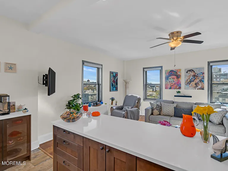 400 Deal Lake Dr #4D — Photo 8