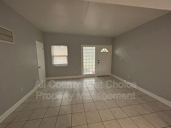 4th image of 6366 21st Ave N