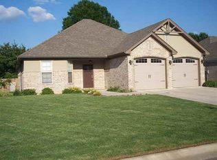 1410 Byron Dr, Conway, AR 72034