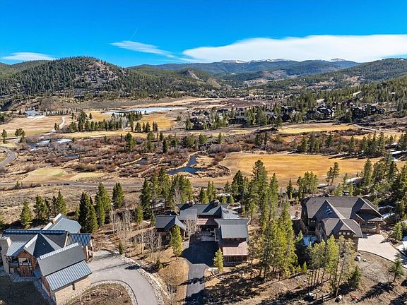 2nd image of 191 Glen Eagle Loop