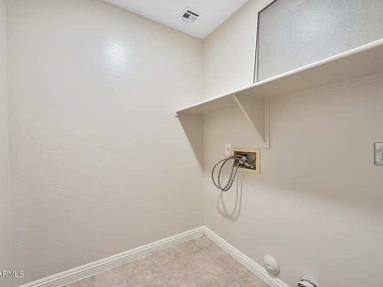 1330 S 121st Dr — Photo 16
