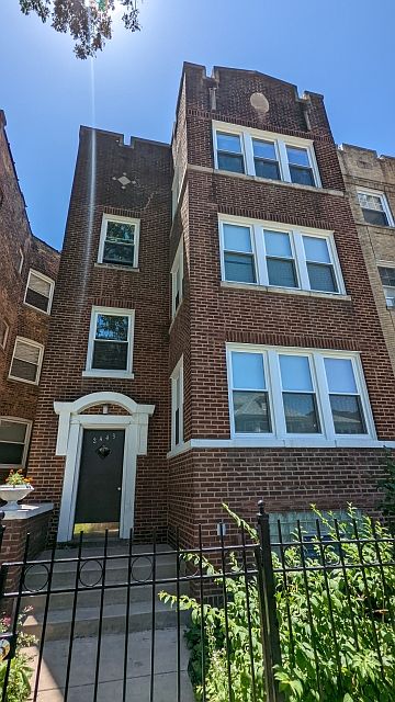 1st image of 2443 W Gunnison St #3