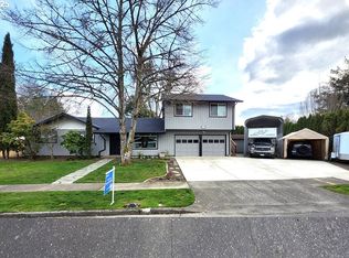 10170 SW Winter Ln, Beaverton, OR 97008