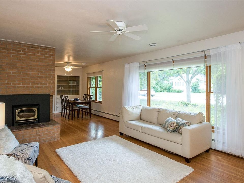 1st image of 436 Beldon Ave
