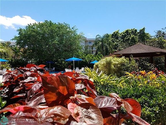 3rd image of 2800 N Palm Aire Dr APT 206