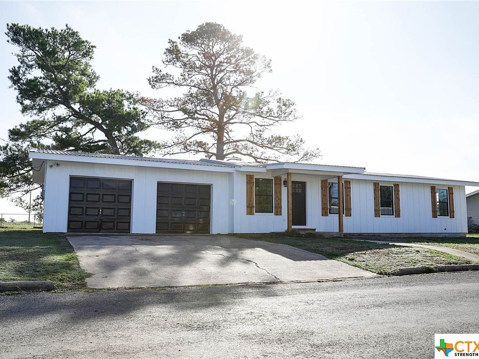 108 Rick Dr, Hallettsville, TX 77964 MLS 523867 Zillow
